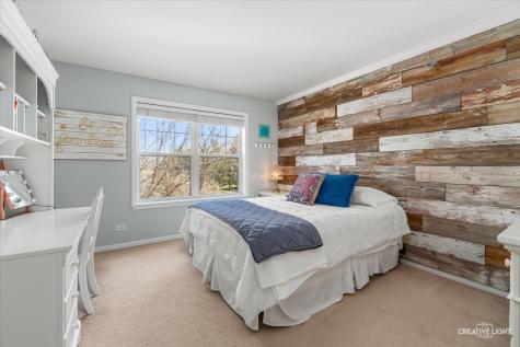 232 Loradale Road Oswego IL 60543