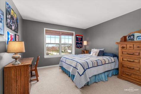 232 Loradale Road Oswego IL 60543