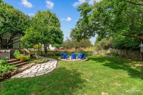 232 Loradale Road Oswego IL 60543