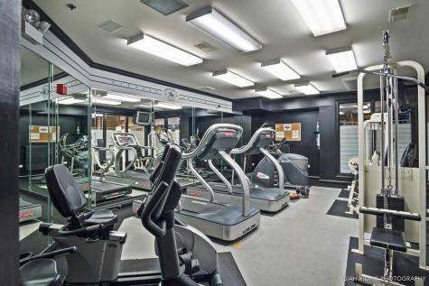 232 Loradale Road Oswego IL 60543