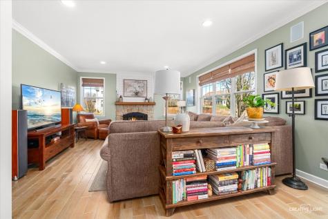232 Loradale Road Oswego IL 60543