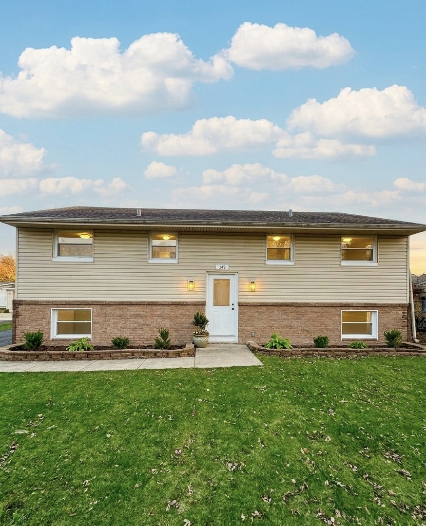 149 Vernon Drive Bolingbrook IL 60440