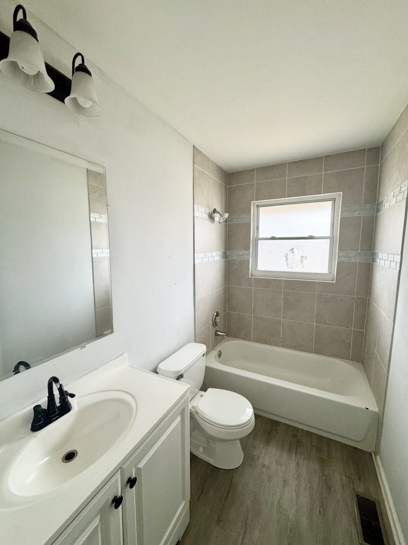 149 Vernon Drive Bolingbrook IL 60440