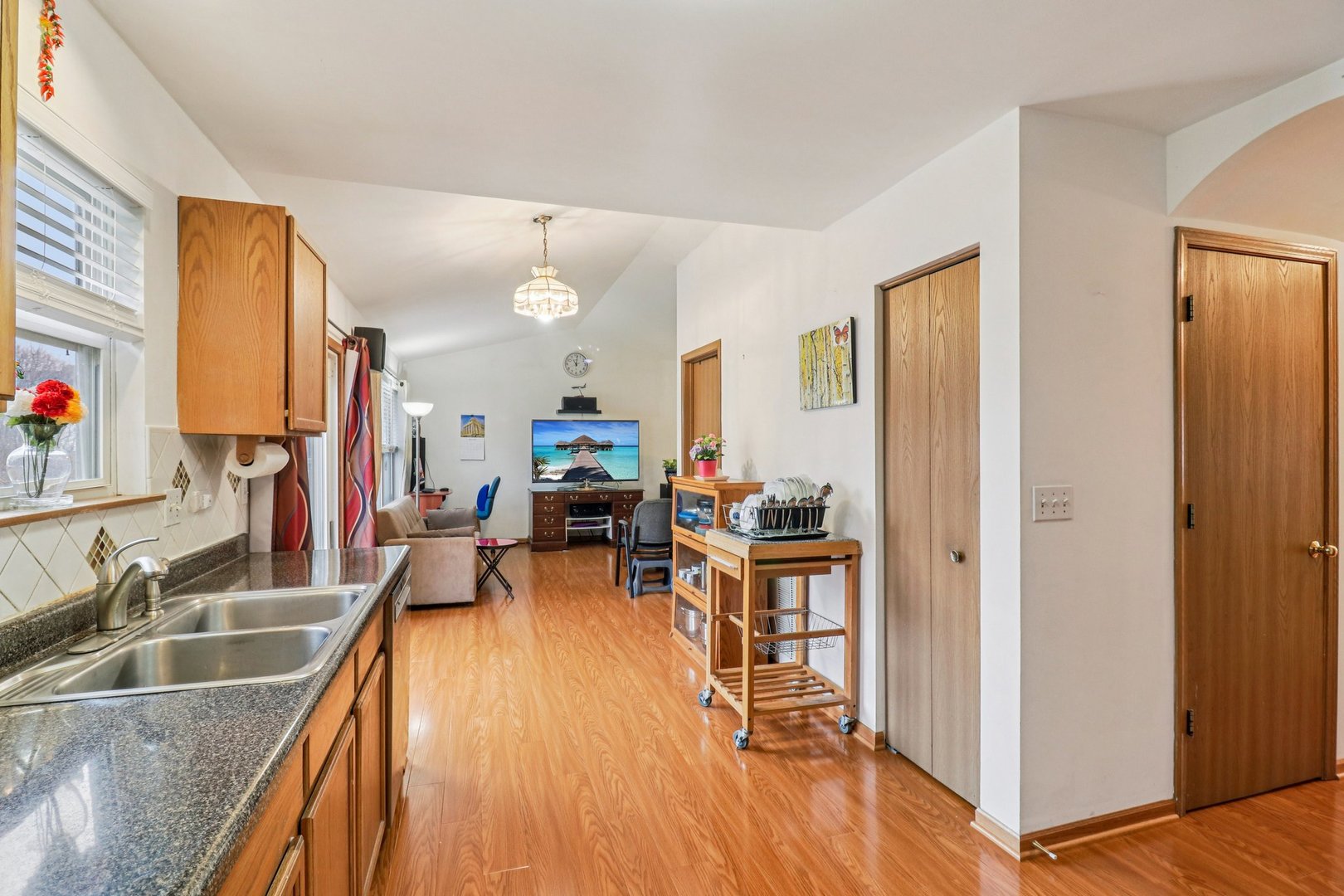 2070 Foxtail Drive Aurora IL 60504