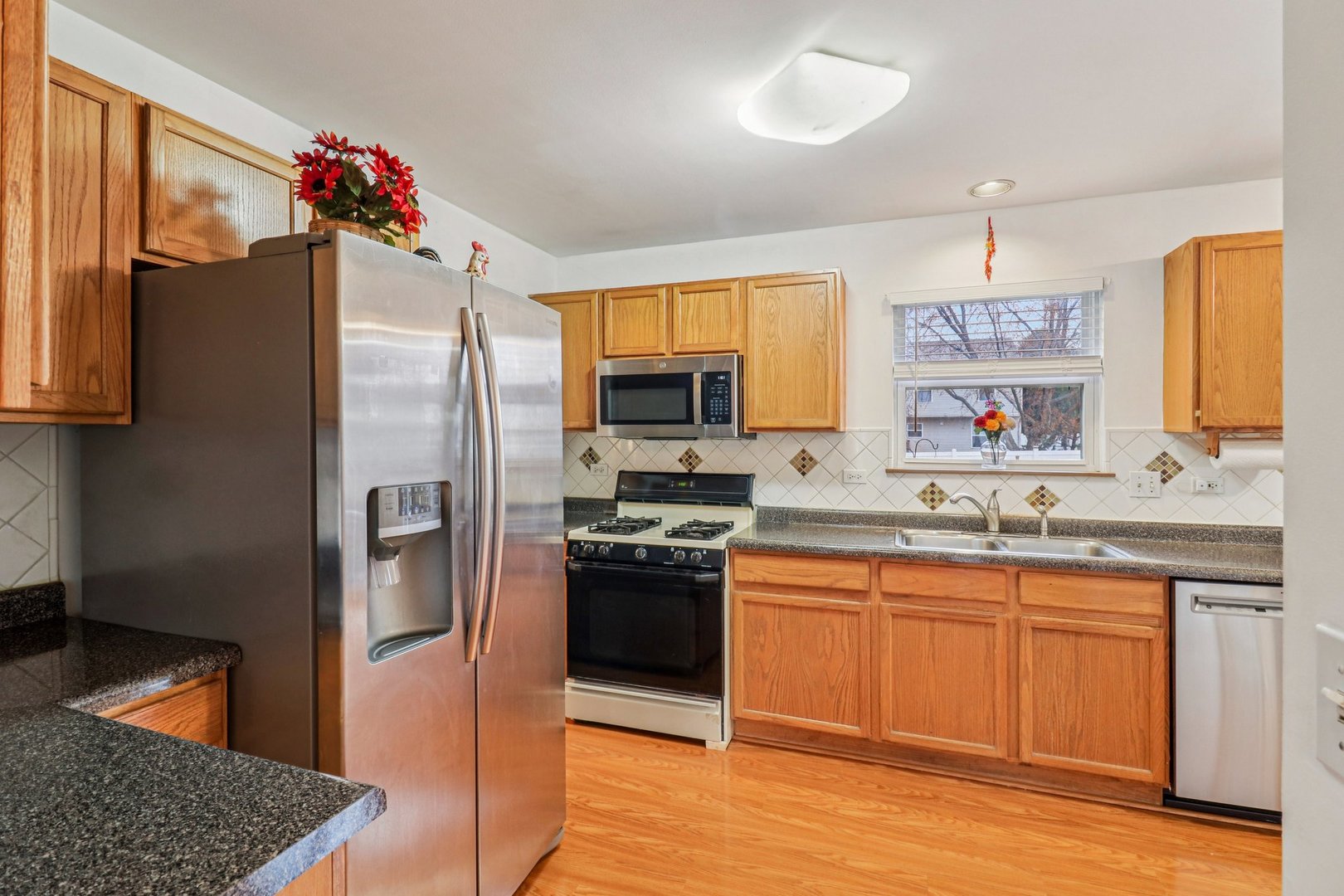 2070 Foxtail Drive Aurora IL 60504