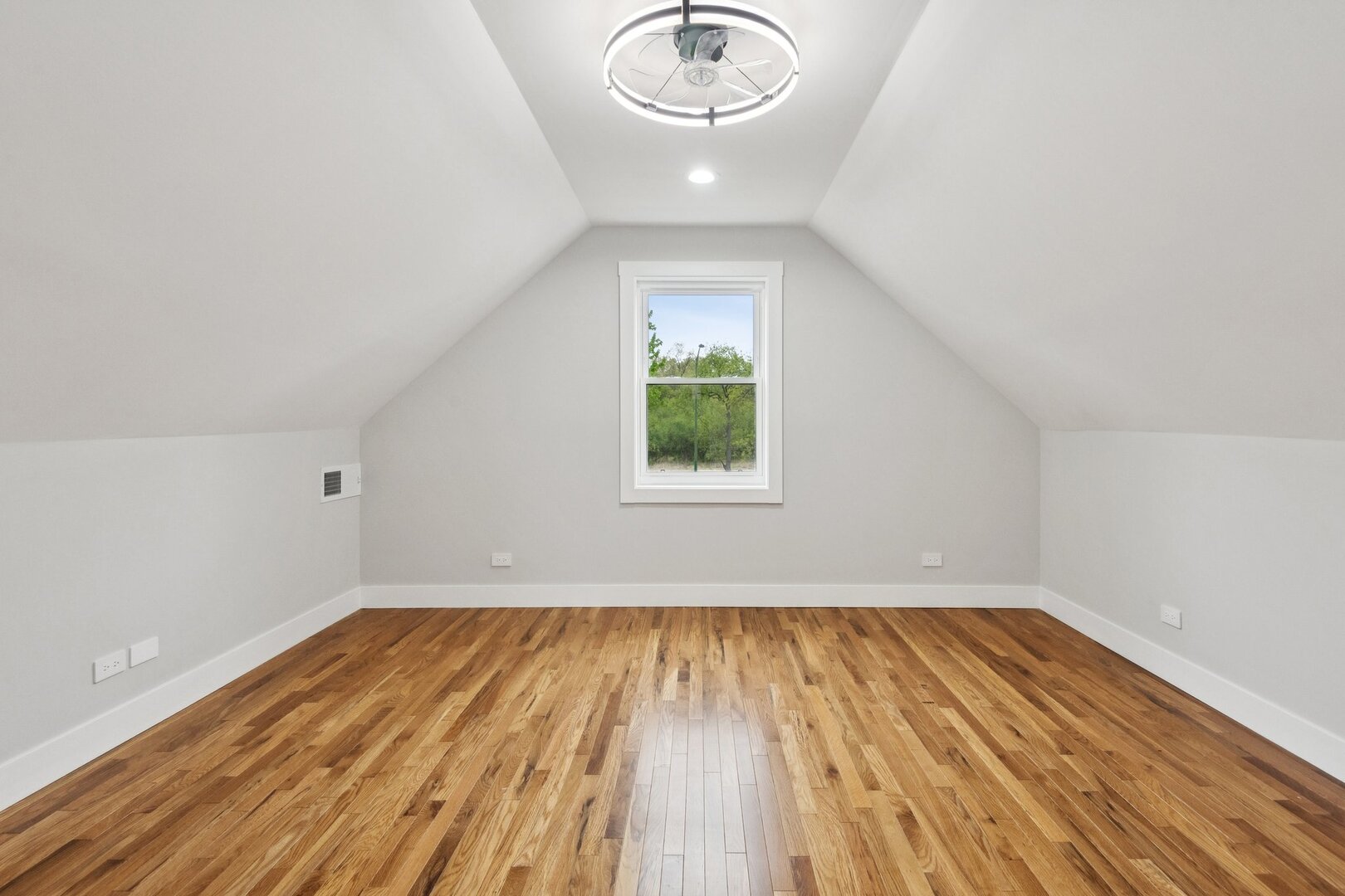 3737 North Cumberland Avenue Chicago IL 60634