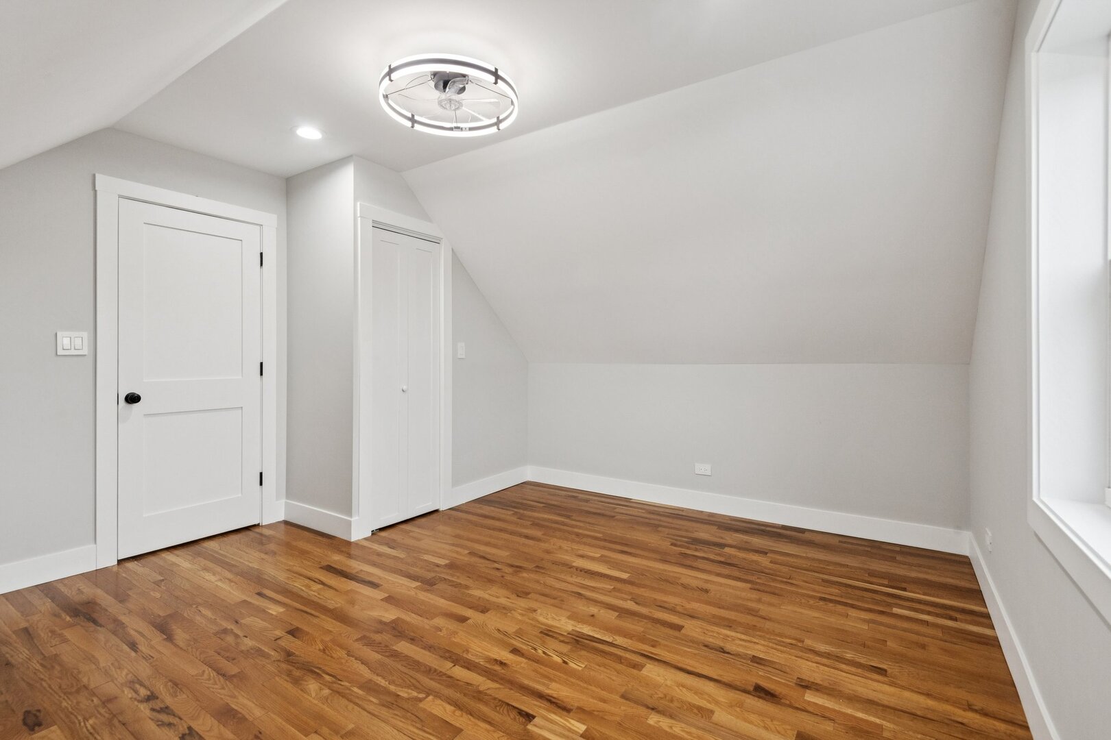 3737 North Cumberland Avenue Chicago IL 60634