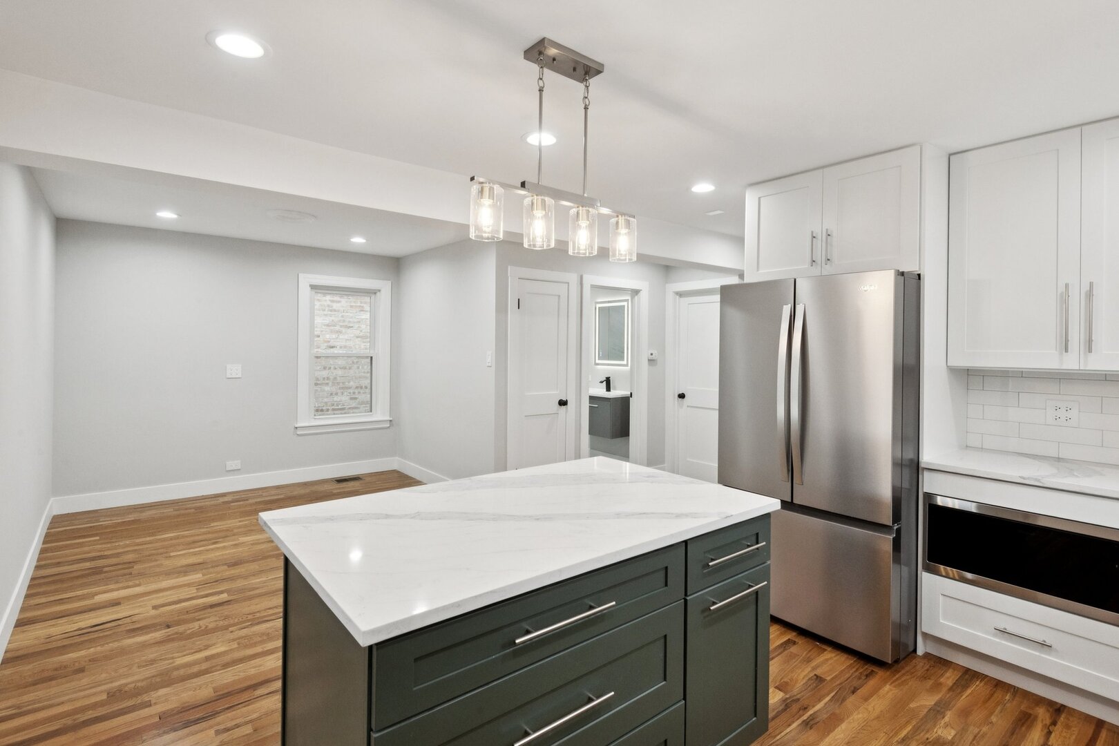 3737 North Cumberland Avenue Chicago IL 60634