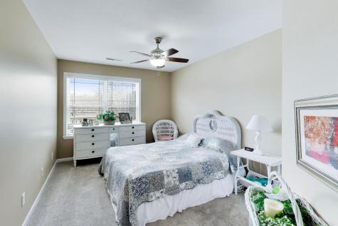 1715 West River Street Dixon IL 61021