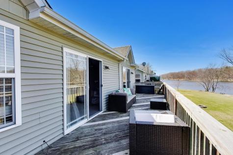 1715 West River Street Dixon IL 61021