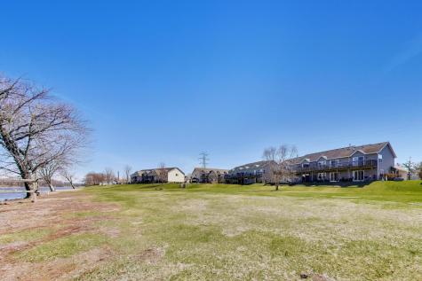 1715 West River Street Dixon IL 61021