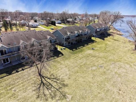 1715 West River Street Dixon IL 61021