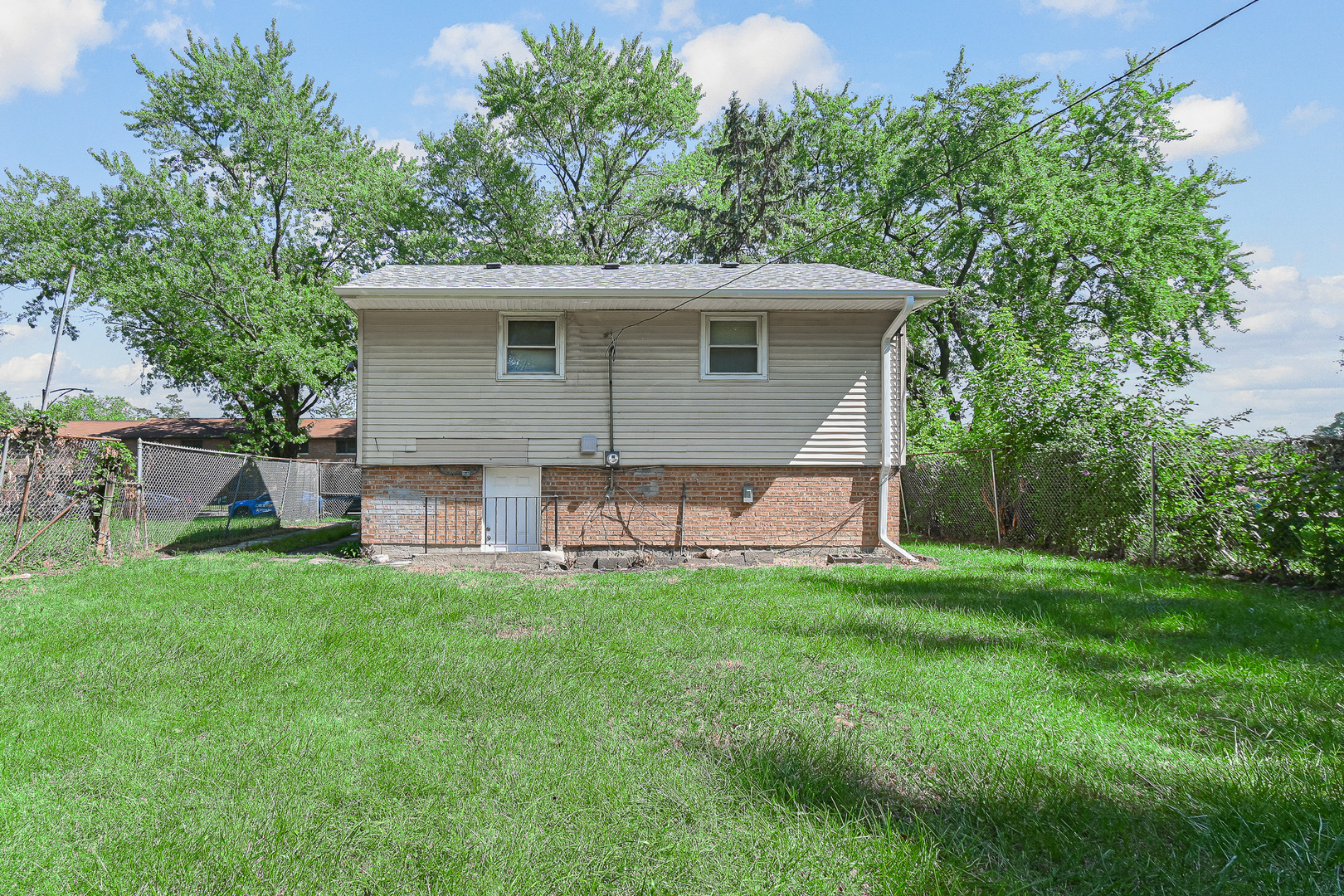 13240 South Saint Lawrence Avenue Chicago IL 60827