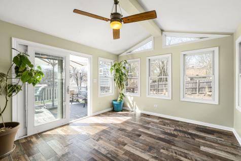 326 Bellevue Drive Round Lake Park IL 60073