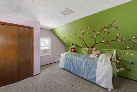 326 Bellevue Drive Round Lake Park IL 60073