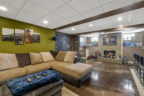 326 Bellevue Drive Round Lake Park IL 60073