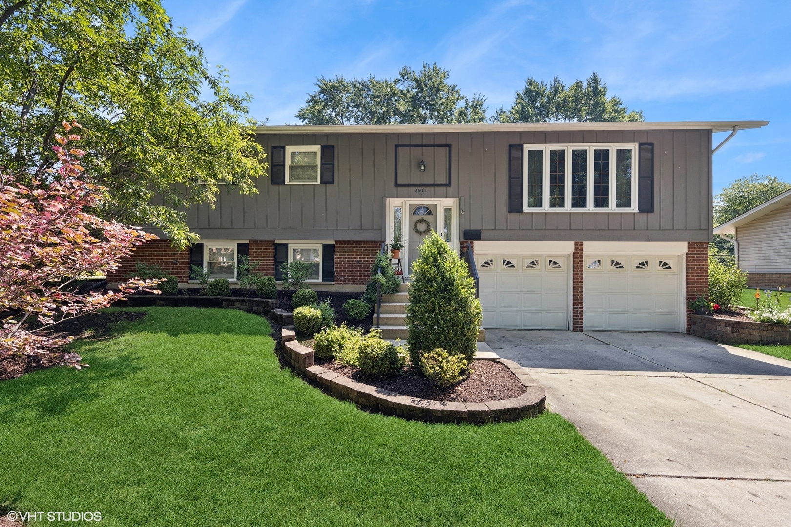 6901 Meadowcrest Drive Downers Grove IL 60516