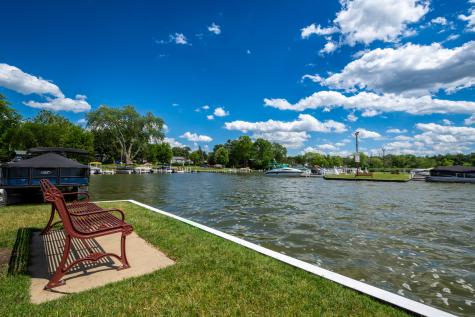 25172 West Columbia Bay Drive Lake Villa IL 60046