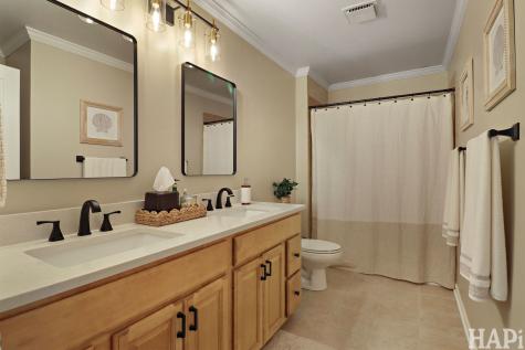 38 Chelsea Lane Cary IL 60013