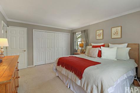 38 Chelsea Lane Cary IL 60013