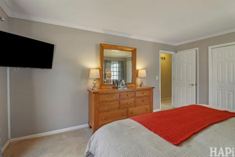 38 Chelsea Lane Cary IL 60013