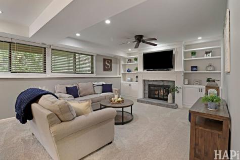 38 Chelsea Lane Cary IL 60013