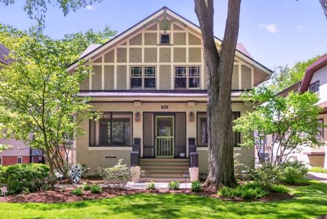130 Gale Avenue River Forest IL 60305