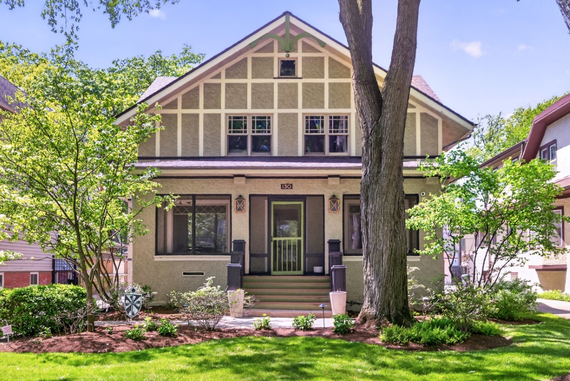130 Gale Avenue River Forest IL 60305