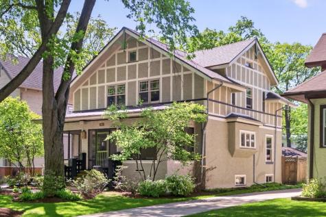 130 Gale Avenue River Forest IL 60305