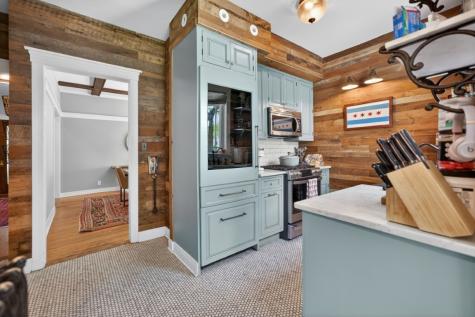 130 Gale Avenue River Forest IL 60305
