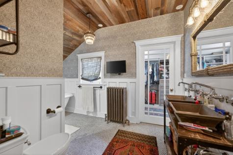 130 Gale Avenue River Forest IL 60305