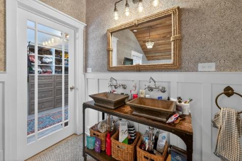 130 Gale Avenue River Forest IL 60305
