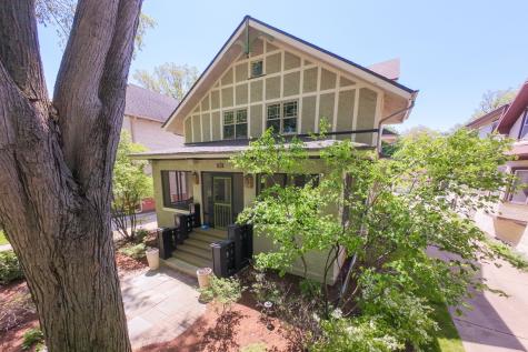 130 Gale Avenue River Forest IL 60305
