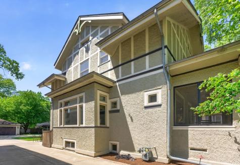 130 Gale Avenue River Forest IL 60305