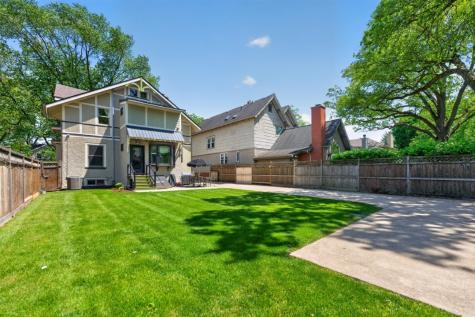 130 Gale Avenue River Forest IL 60305