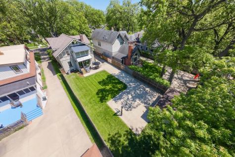130 Gale Avenue River Forest IL 60305