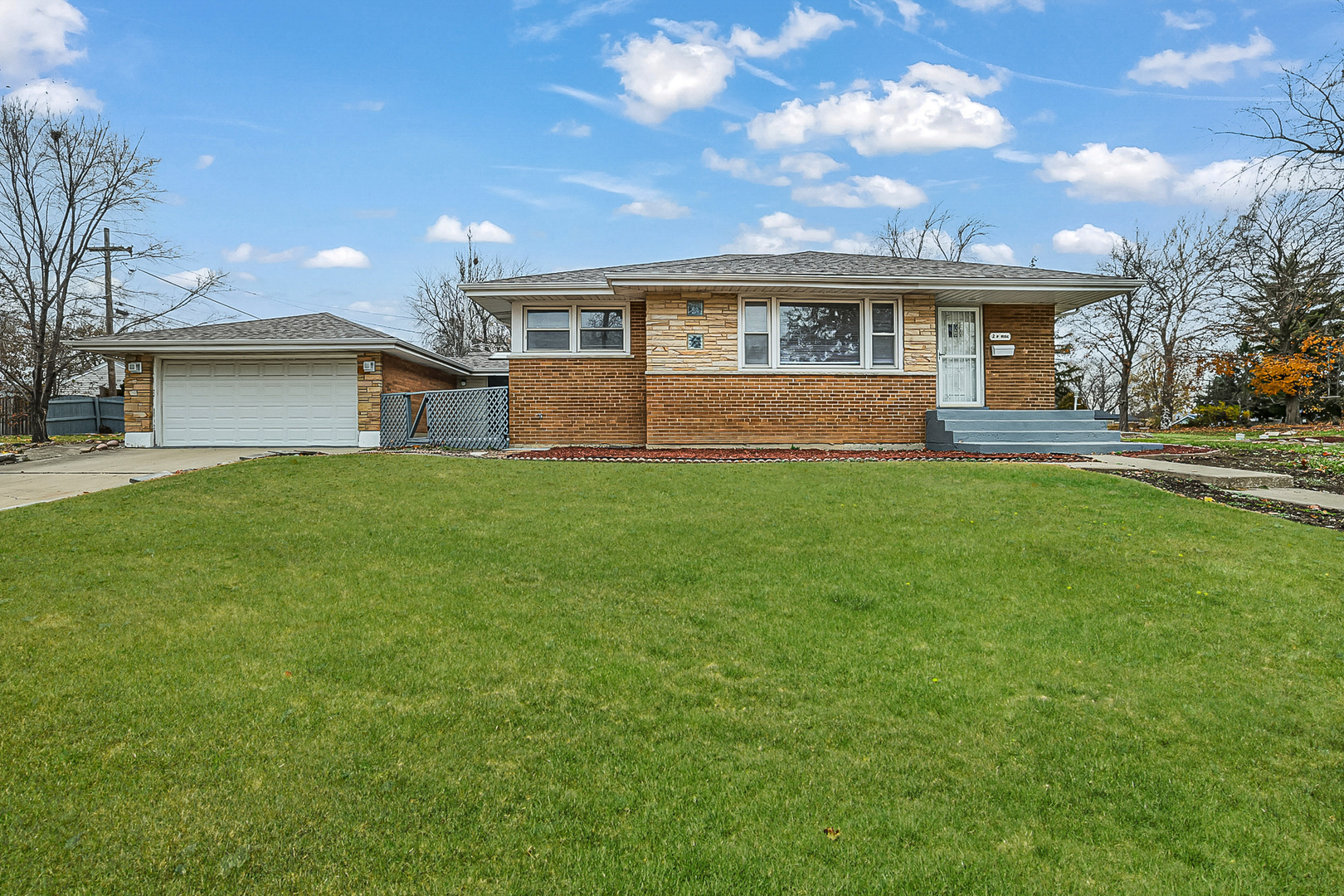 2 North Wisconsin Avenue Addison IL 60101