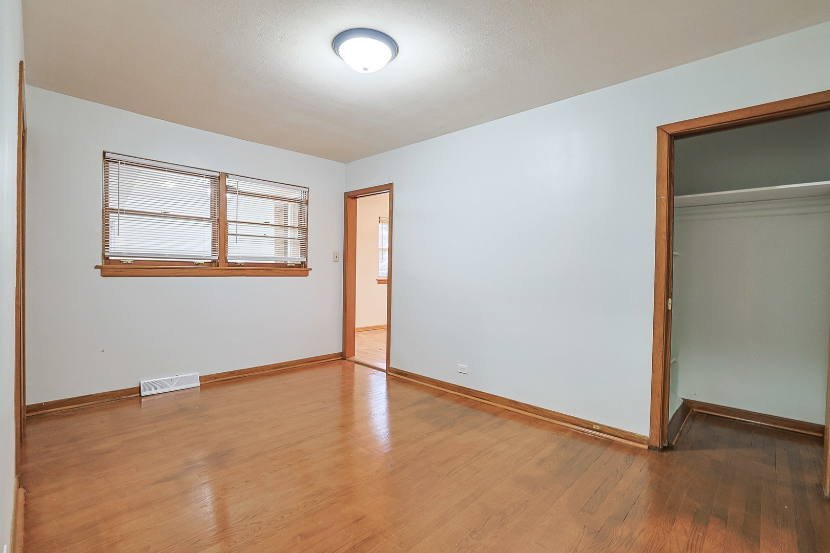 2 North Wisconsin Avenue Addison IL 60101