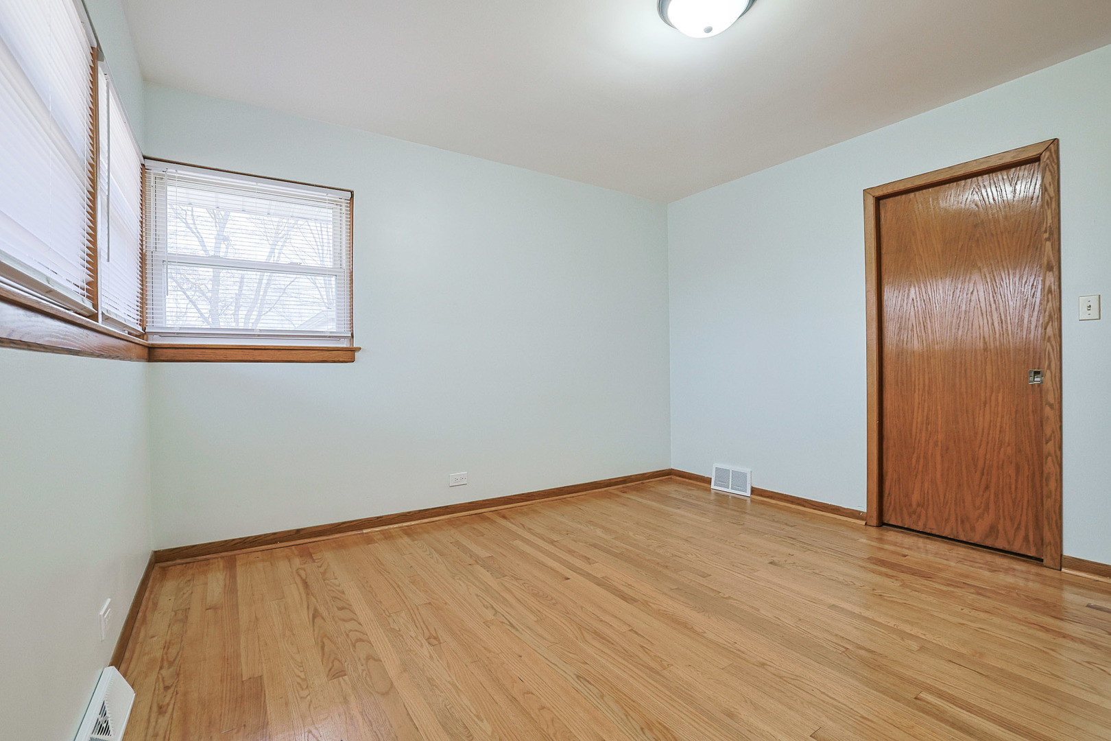 2 North Wisconsin Avenue Addison IL 60101