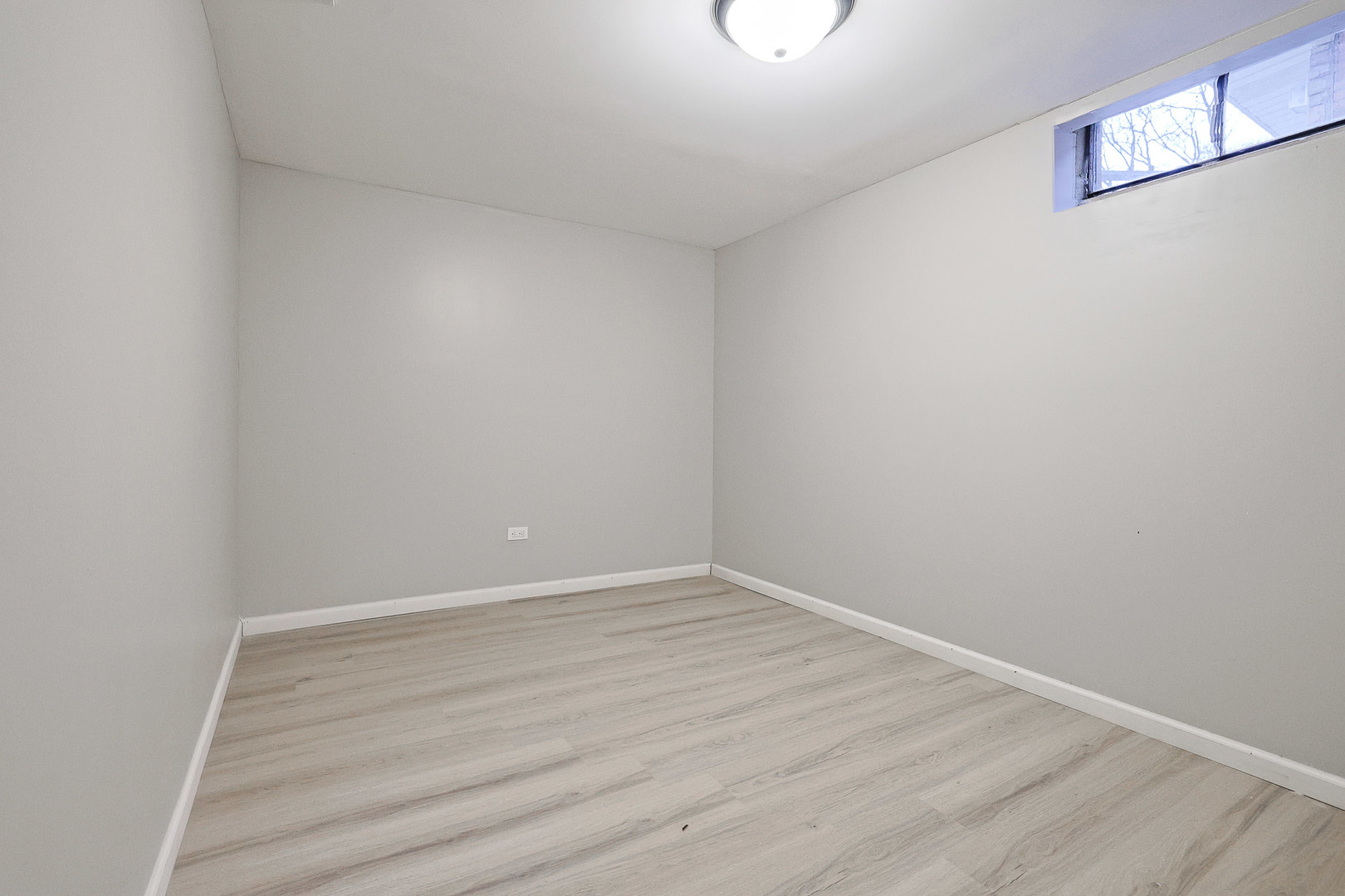 2 North Wisconsin Avenue Addison IL 60101