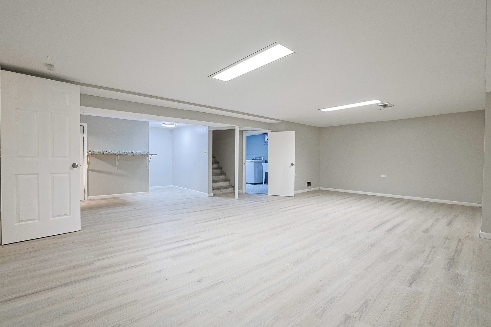 2 North Wisconsin Avenue Addison IL 60101