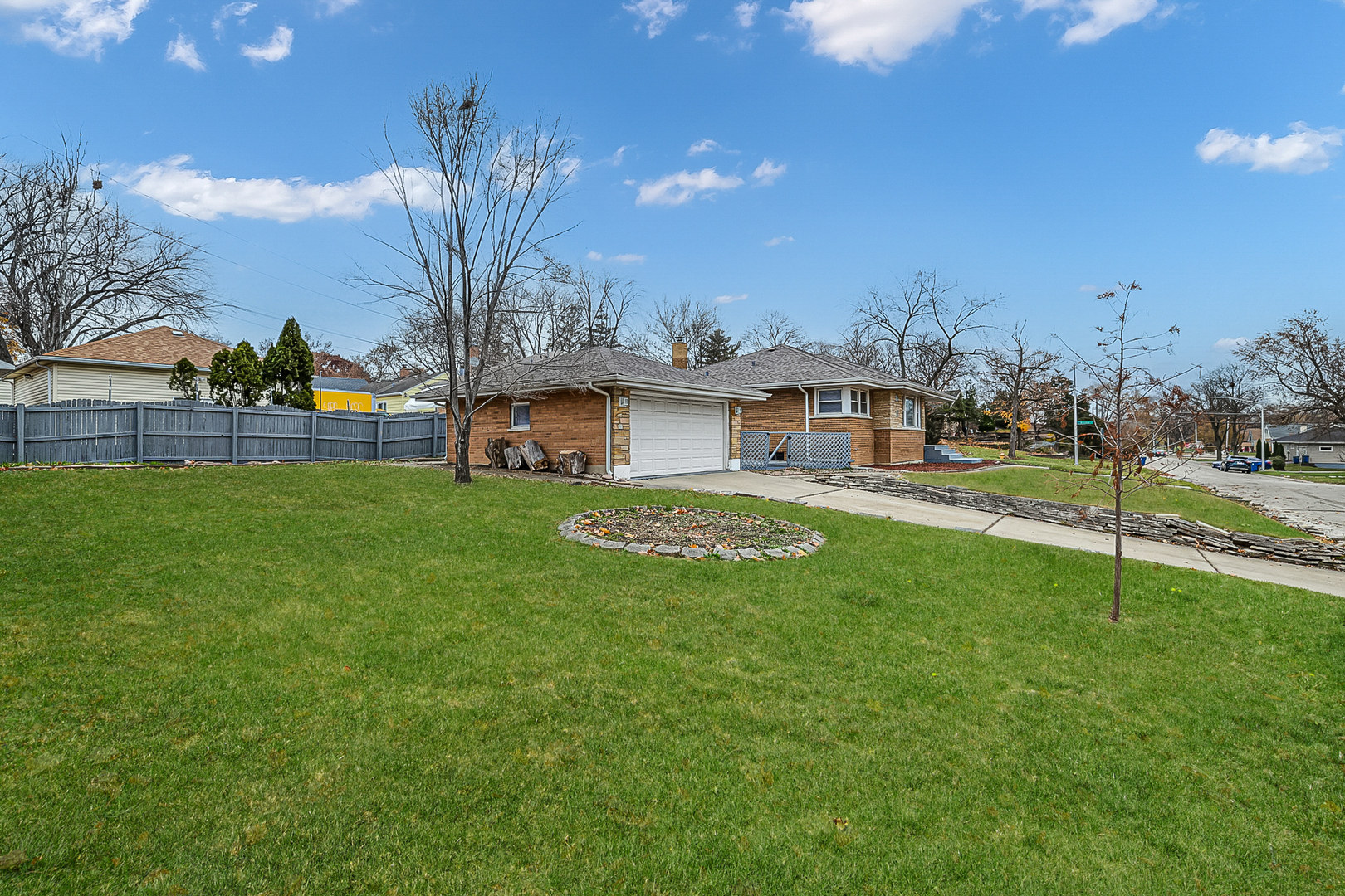 2 North Wisconsin Avenue Addison IL 60101