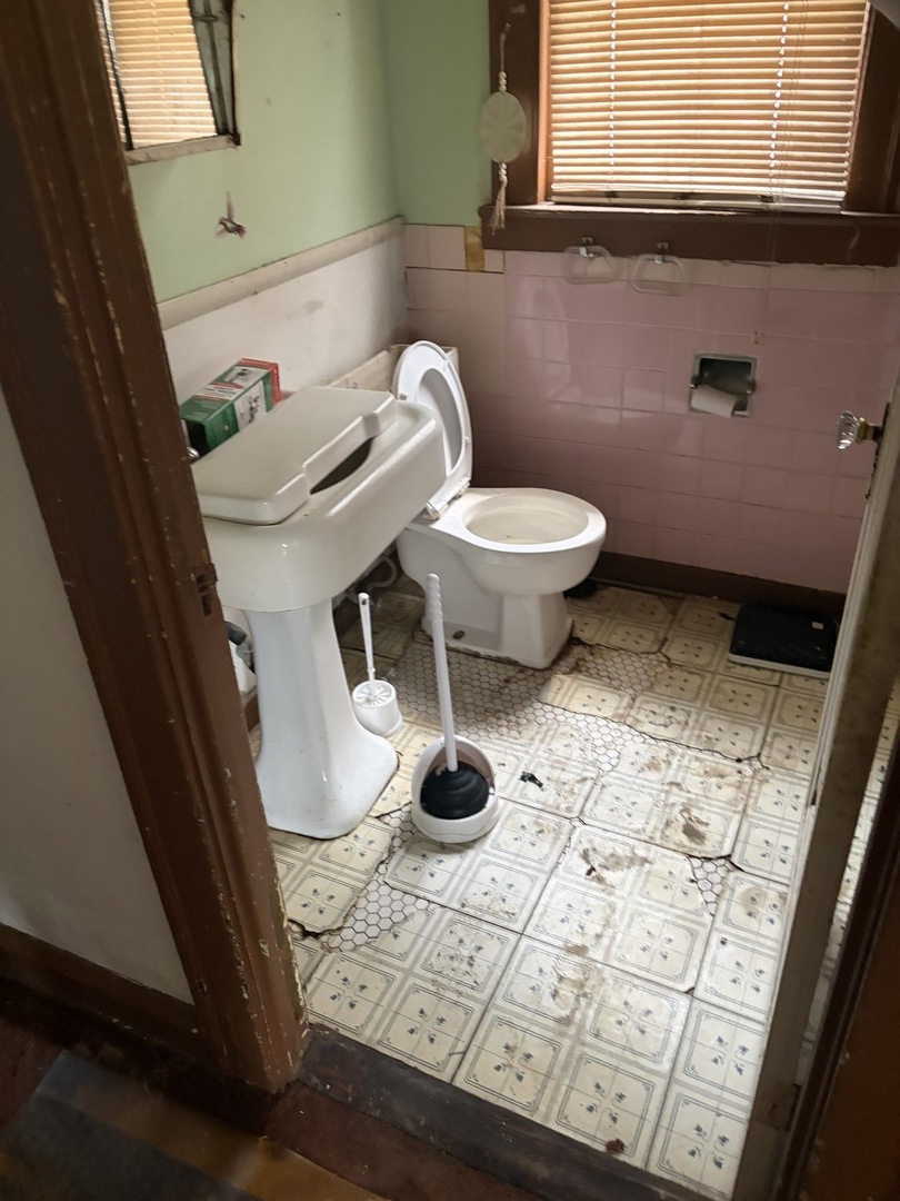 10201 South Princeton Avenue Chicago IL 60628