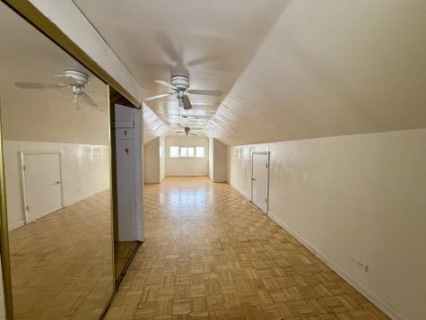7741 South Oglesby Avenue Chicago IL 60649