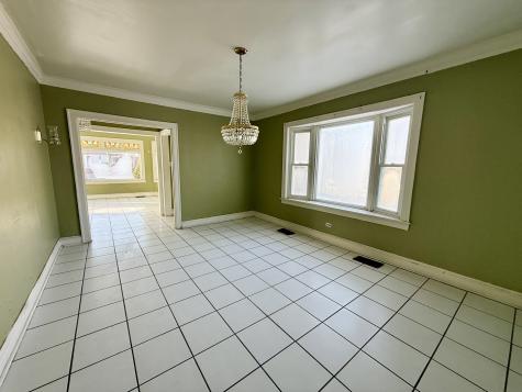 7741 South Oglesby Avenue Chicago IL 60649