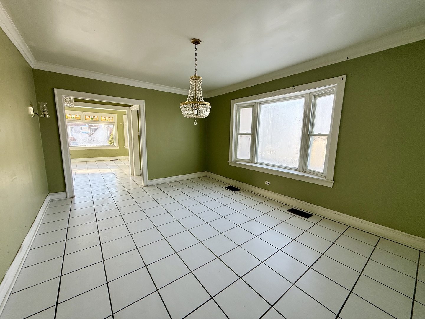 7741 South Oglesby Avenue Chicago IL 60649