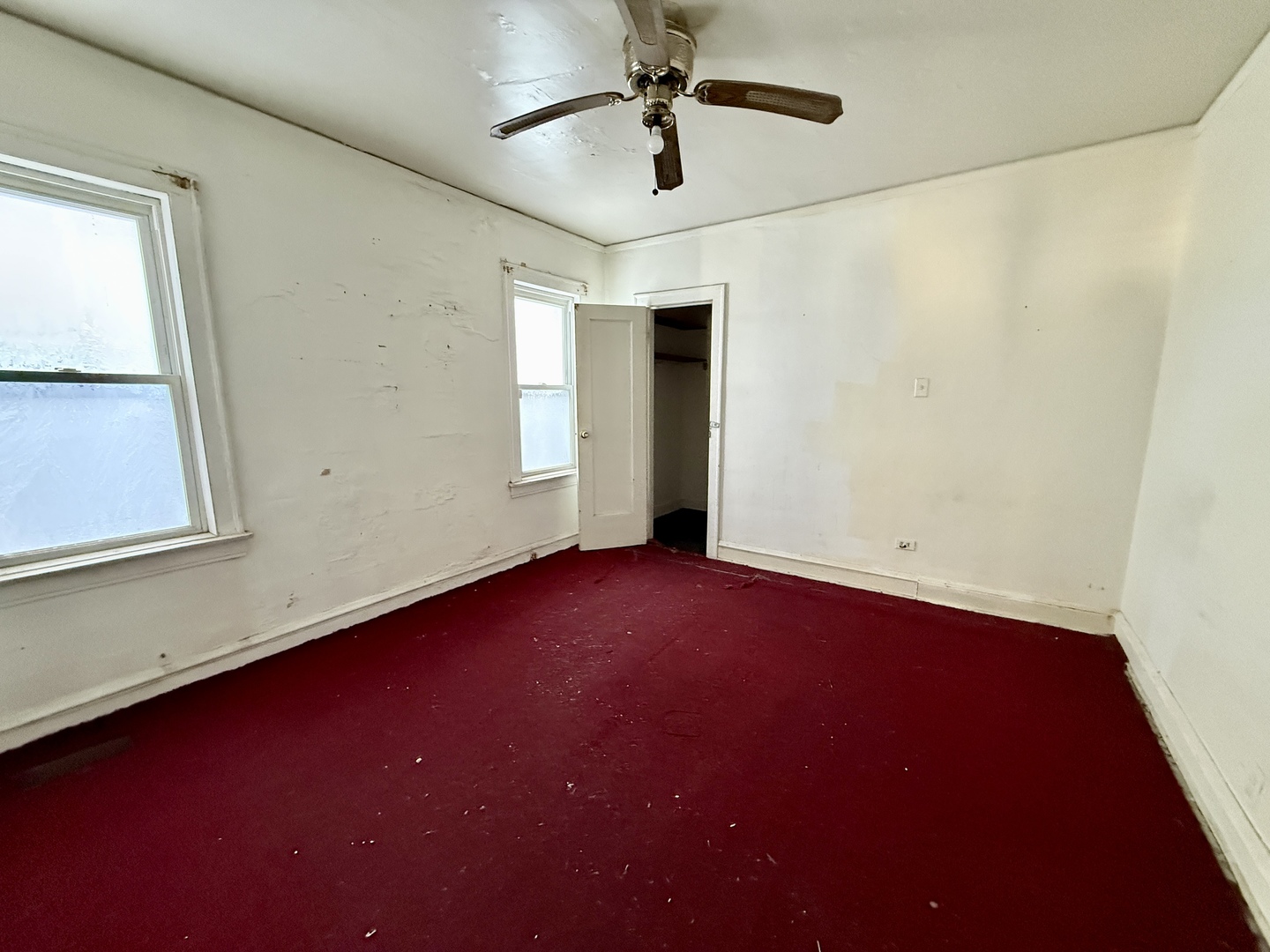 7741 South Oglesby Avenue Chicago IL 60649