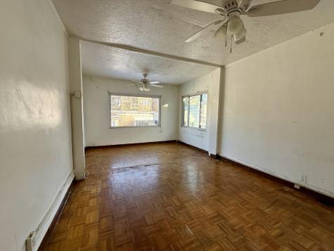 7741 South Oglesby Avenue Chicago IL 60649