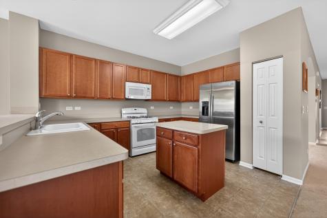1682 Francis Drive Pingree Grove IL 60140