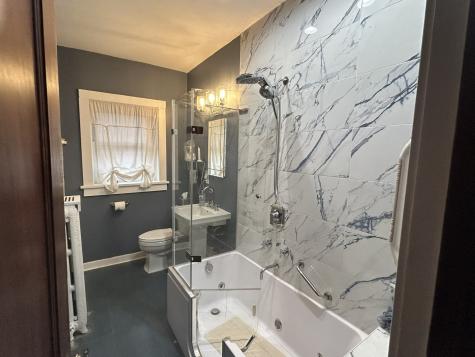 9432 South Pleasant Avenue Chicago IL 60643